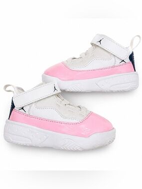 Nike Toddler / Baby Girl Air Jordan Max Aura 2 Shoes 5C